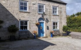 Britannia House Vintage B&B Cornwall